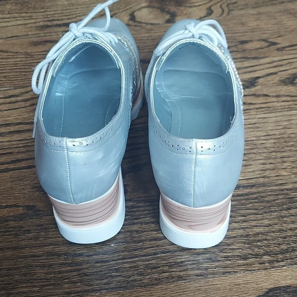Wanted Gallaway Lace up Platform Wedge Oxford - silver - size 6.5M